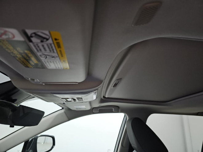 2025 Toyota RAV4 Hybrid XLE AWD