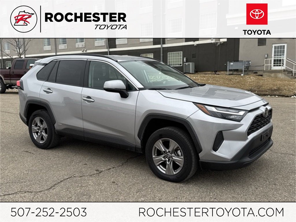 2025 Toyota RAV4 Hybrid XLE AWD