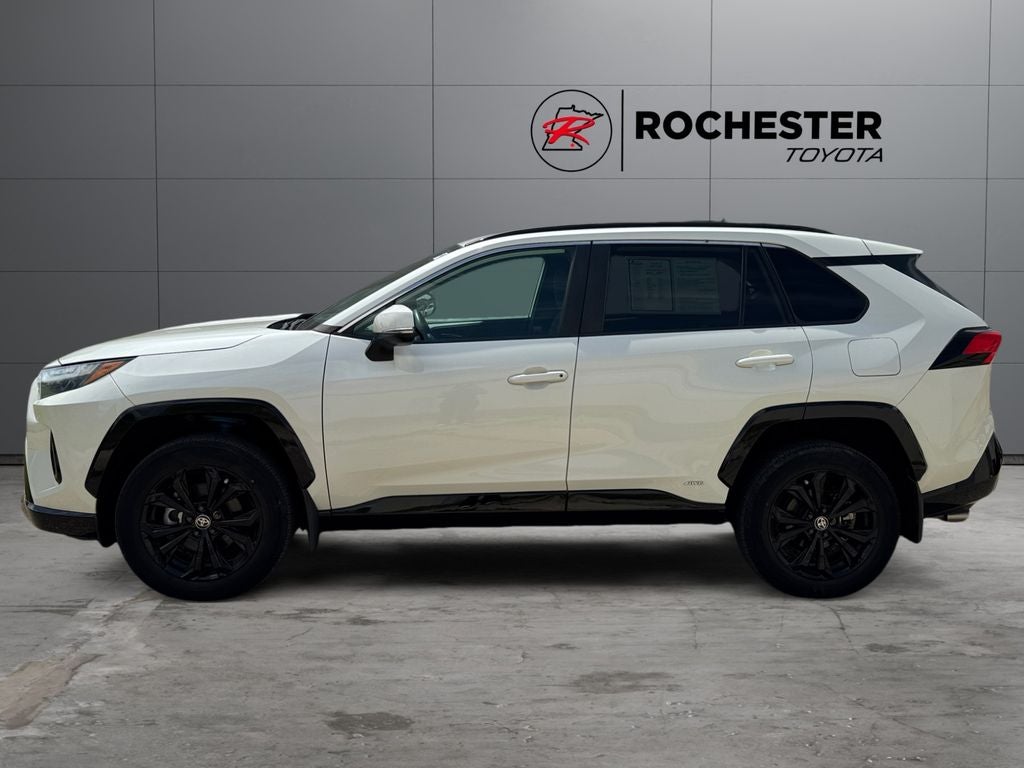 Used 2022 Toyota RAV4 SE with VIN 4T3T6RFV5NU100844 for sale in Rochester, Minnesota