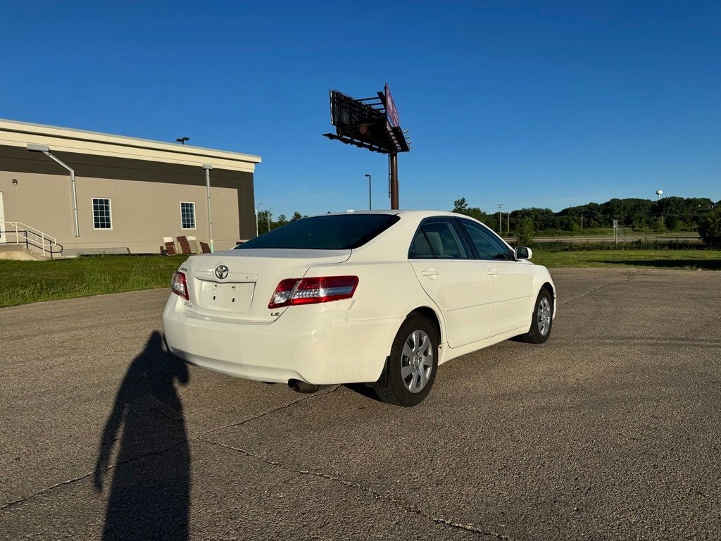 2010 Toyota Camry LE FWD