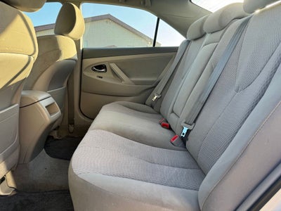 2010 Toyota Camry LE FWD