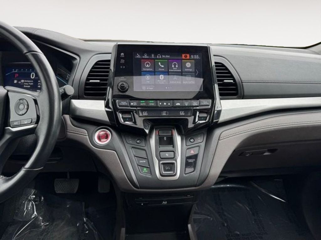 Used 2018 Honda Odyssey EX-L with VIN 5FNRL6H77JB080452 for sale in Rochester, Minnesota