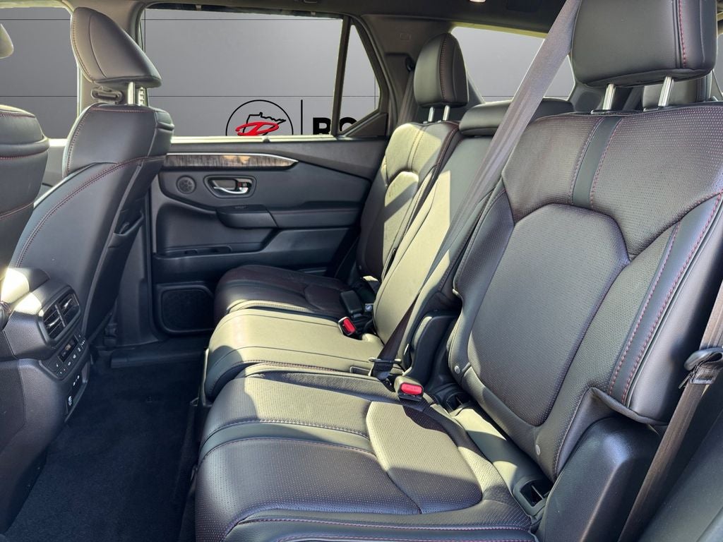 2025 Honda Pilot Black Edition AWD