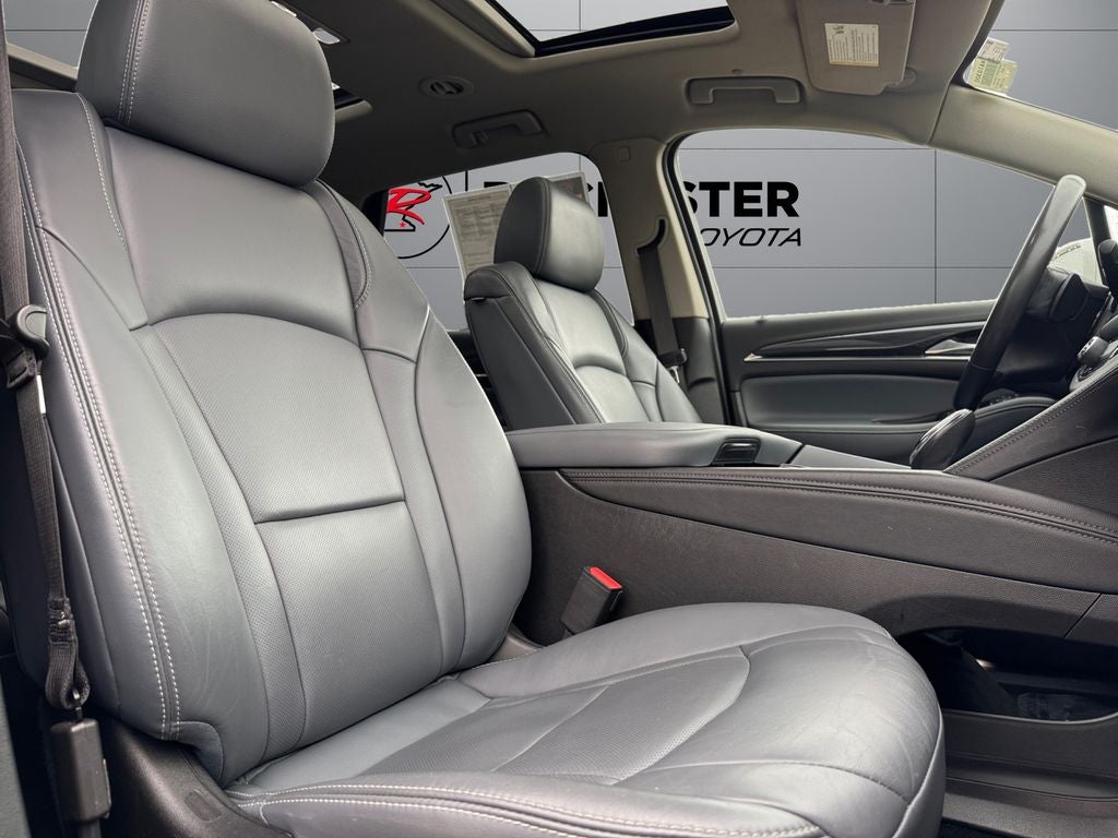 2019 Buick Enclave Essence AWD