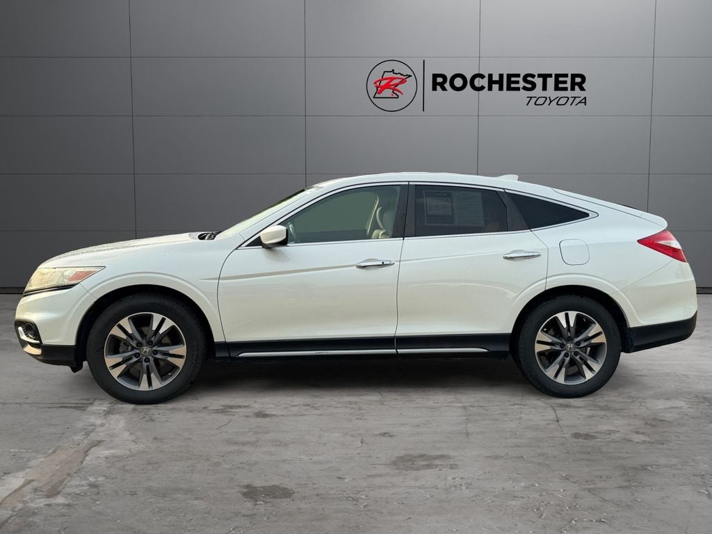 Used 2015 Honda Crosstour EX-L V-6 with VIN 5J6TF2H58FL001101 for sale in Rochester, Minnesota