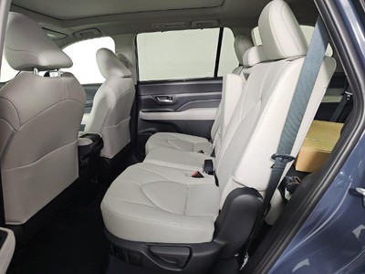 2026 Toyota Grand Highlander XLE AWD