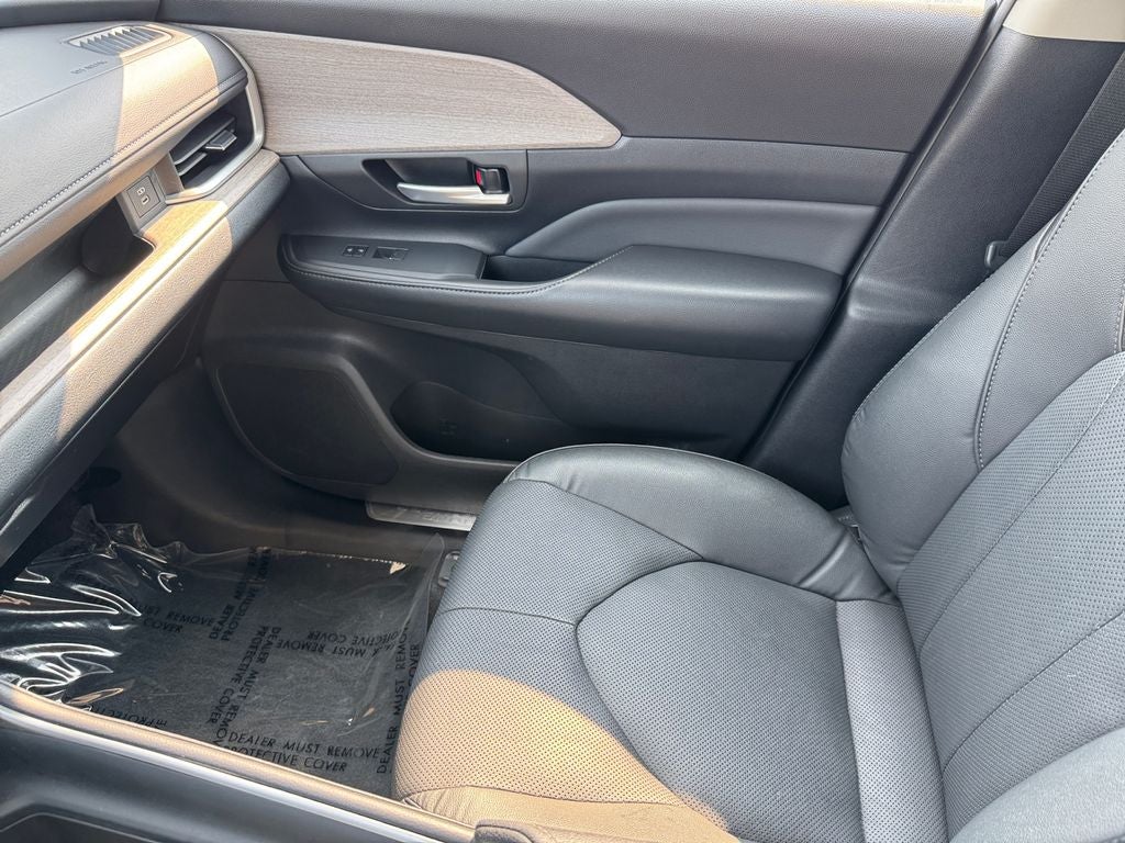 2024 Toyota Grand Highlander Platinum AWD