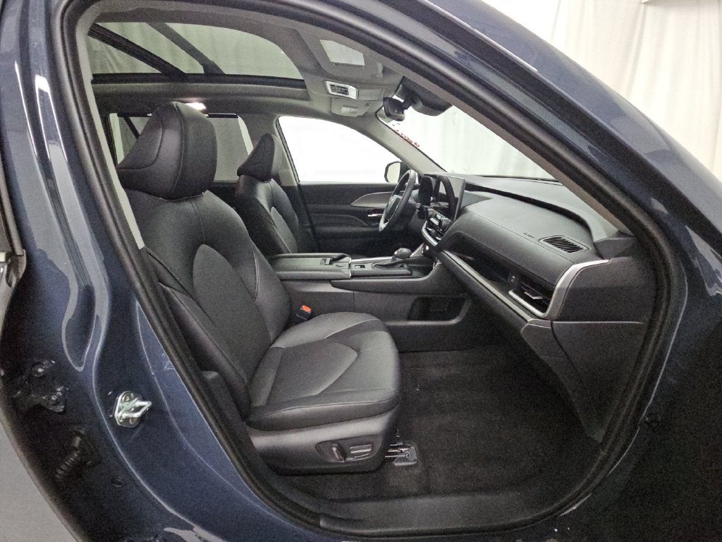 2024 Toyota Grand Highlander XLE AWD