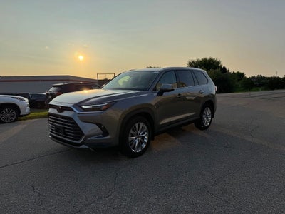 2025 Toyota Grand Highlander Platinum AWD
