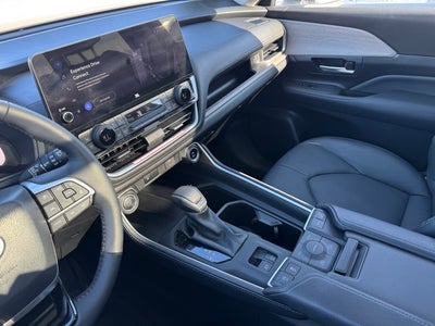 2025 Toyota Grand Highlander Limited AWD