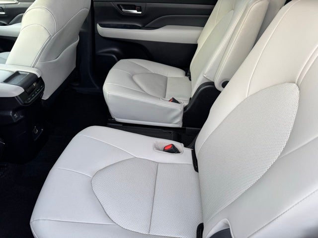 2025 Toyota Grand Highlander XLE AWD