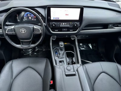 2025 Toyota Grand Highlander XLE AWD