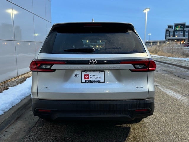 2025 Toyota Grand Highlander XLE AWD