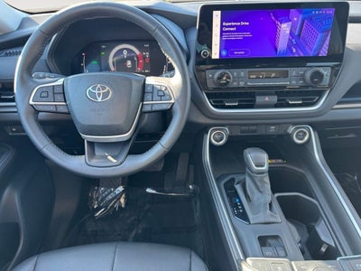 2024 Toyota Grand Highlander Hybrid XLE AWD