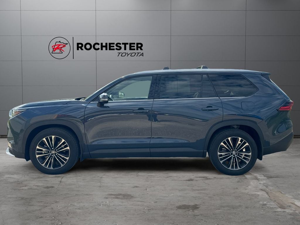 Used 2025 Toyota Grand Highlander Platinum with VIN 5TDADAB51SS012178 for sale in Rochester, Minnesota