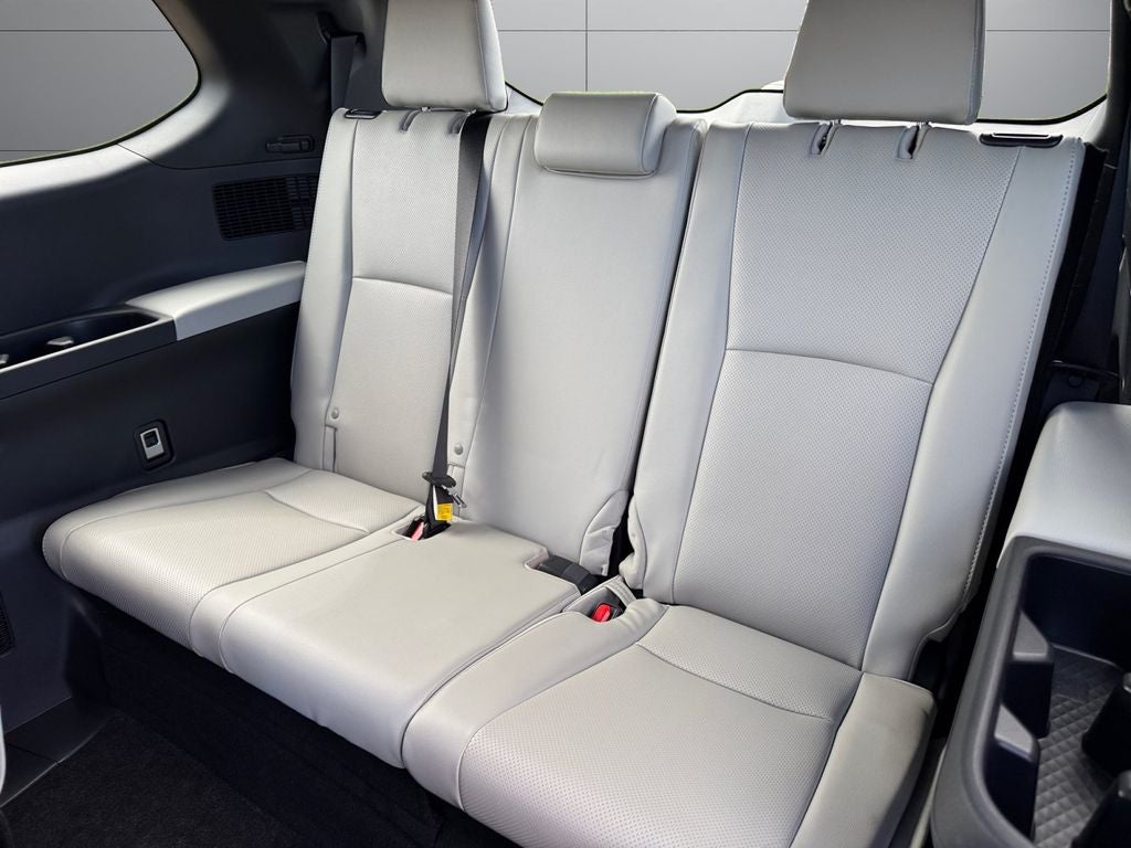 2026 Toyota Grand Highlander Hybrid MAX Platinum AWD