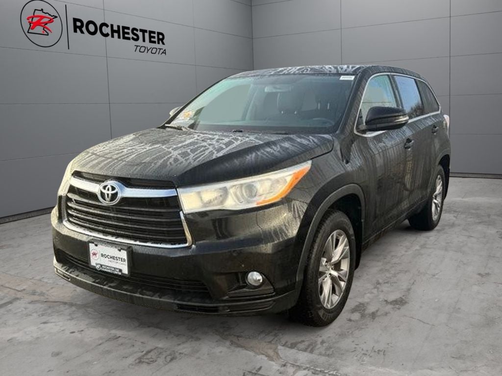 2014 Toyota Highlander LE Plus V6 AWD