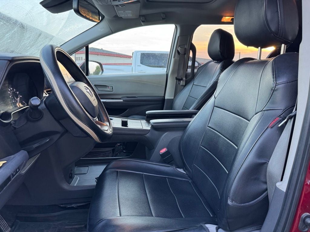 2021 Toyota Sienna LE 8 Passenger