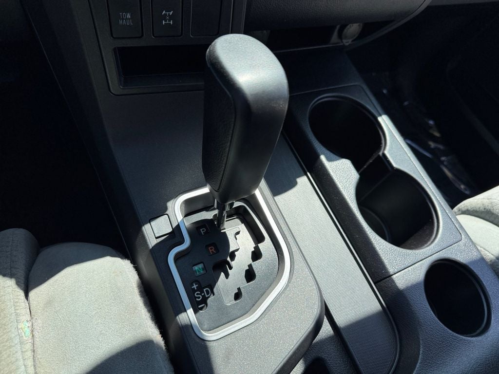 2019 Toyota Sequoia SR5 5.7L