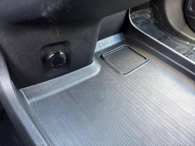 2024 Toyota Sienna Woodland Edition 7 Passenger