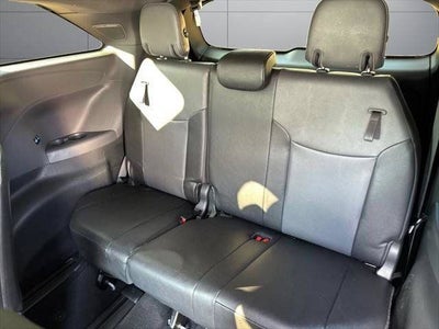 2024 Toyota Sienna Woodland Edition 7 Passenger