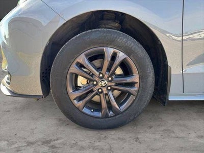 2024 Toyota Sienna Woodland Edition 7 Passenger