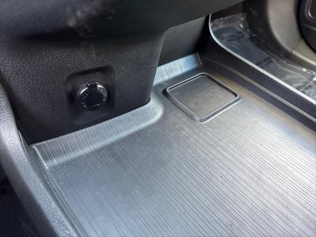 2024 Toyota Sienna Woodland Edition 7 Passenger