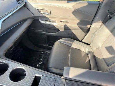 2024 Toyota Sienna Woodland Edition 7 Passenger