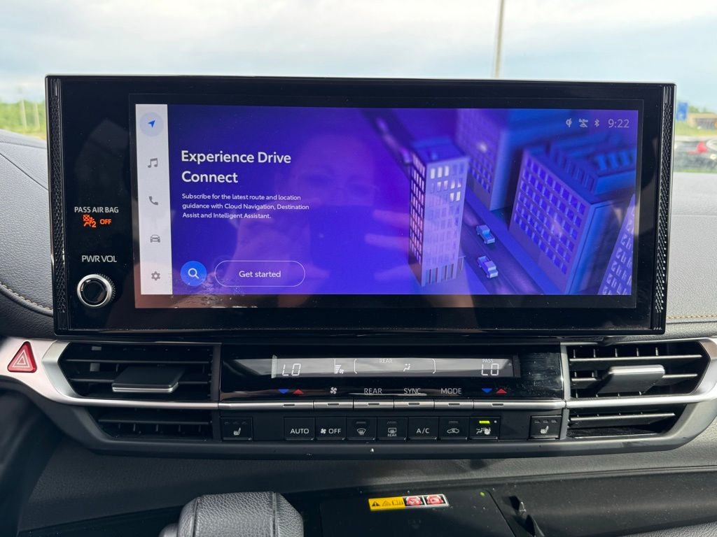 2025 Toyota Sienna Woodland Edition AWD