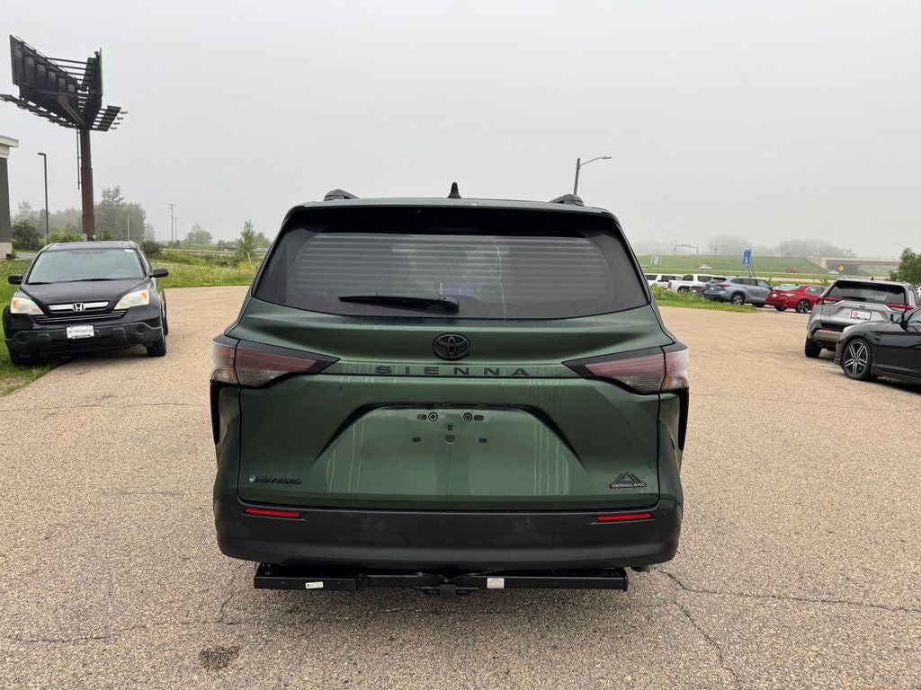 2026 Toyota Sienna Woodland Edition 7 Passenger