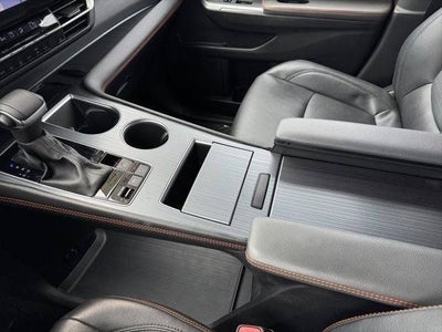 2023 Toyota Sienna XSE 7 Passenger