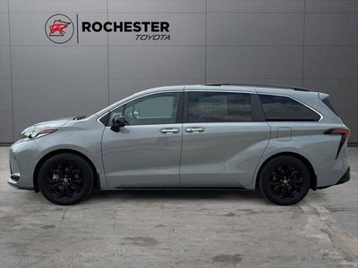 2023 Toyota Sienna XSE 7 Passenger