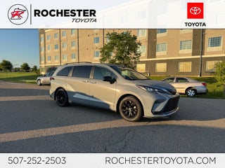 2023 Toyota Sienna XSE 7 Passenger