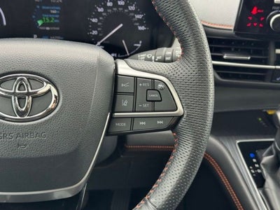 2022 Toyota Sienna XSE 7 Passenger