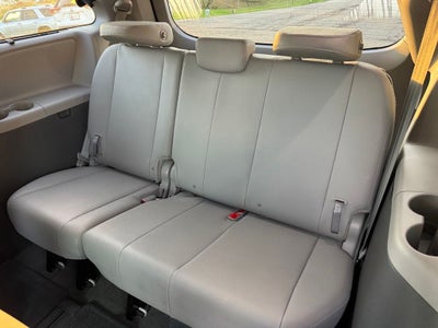 2017 Toyota Sienna XLE Premium 7 Passenger