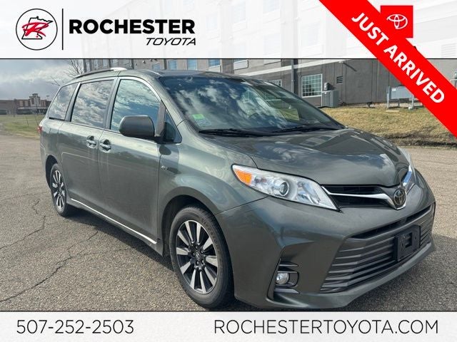 2019 Toyota Sienna XLE 7 Passenger