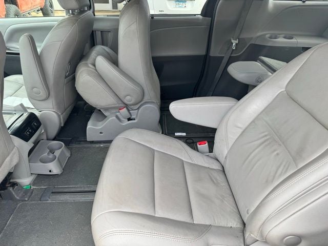 2019 Toyota Sienna XLE 7 Passenger