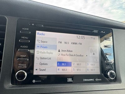 2020 Toyota Sienna Limited 7 Passenger