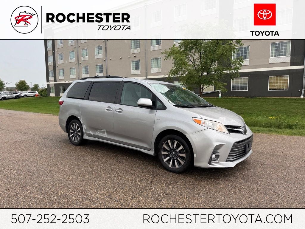 2019 Toyota Sienna XLE 7 Passenger
