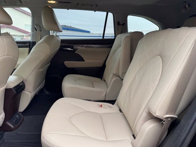 2021 Toyota Highlander Hybrid Platinum AWD