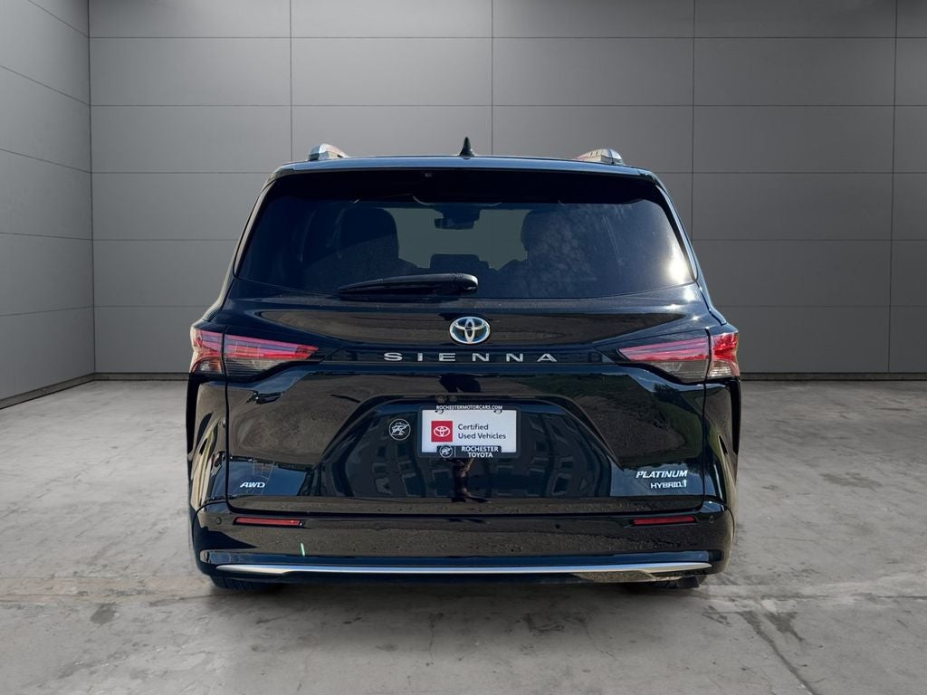 2022 Toyota Sienna Platinum 7 Passenger