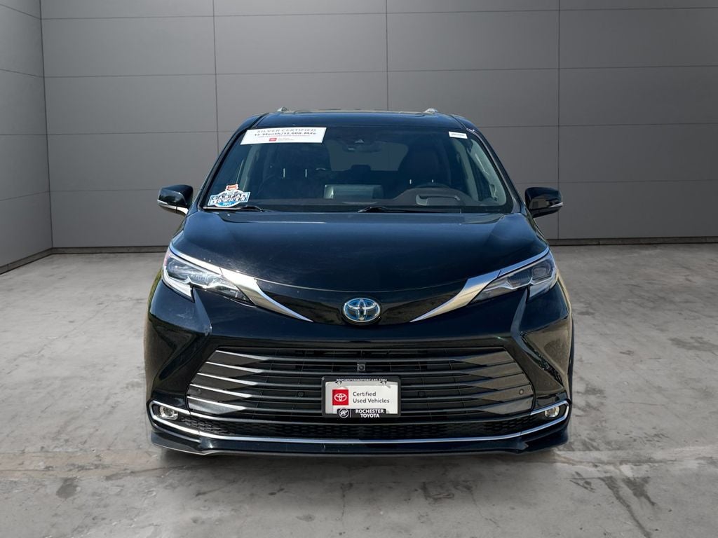 2022 Toyota Sienna Platinum 7 Passenger