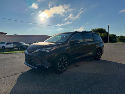 2026 Toyota Sienna Platinum 7 Passenger