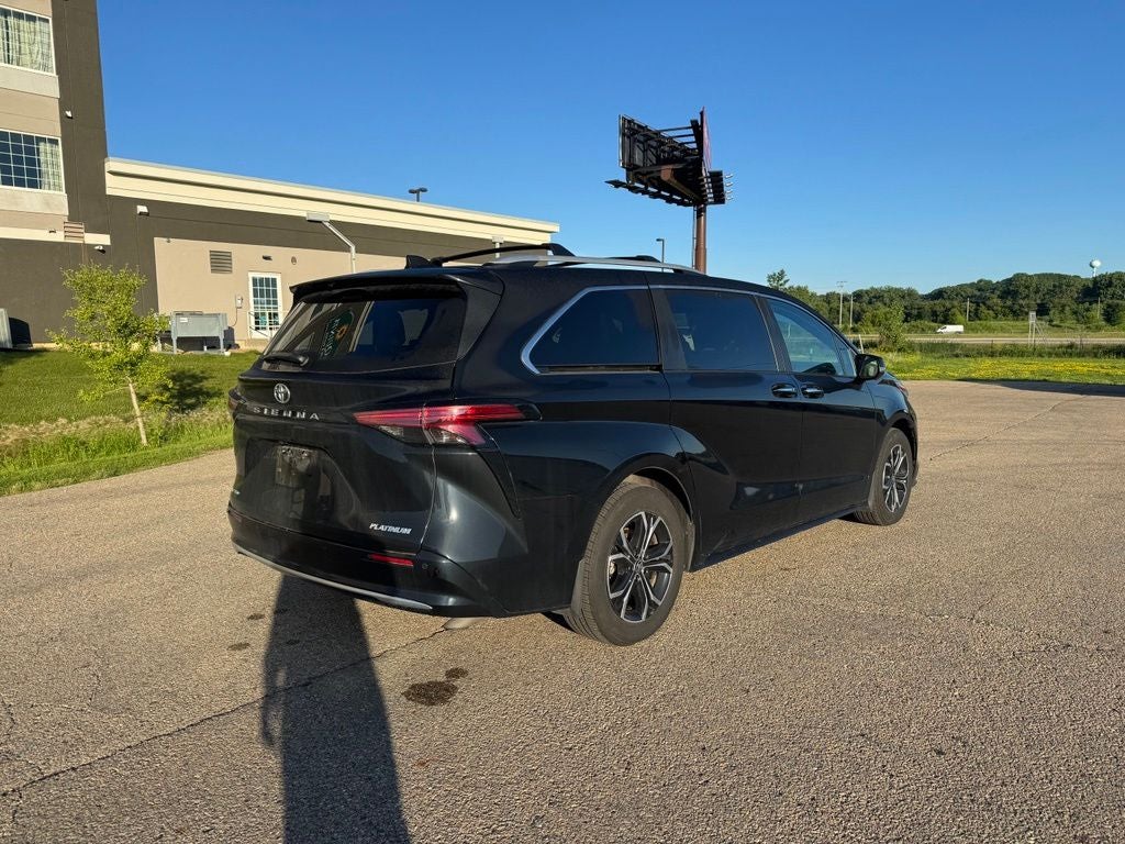 2026 Toyota Sienna Platinum 7 Passenger