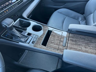 2026 Toyota Sienna Platinum 7 Passenger