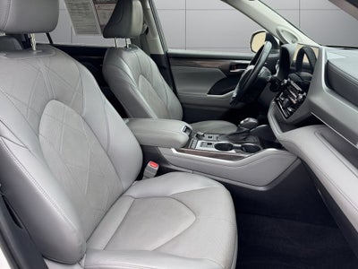 2022 Toyota Highlander Platinum AWD