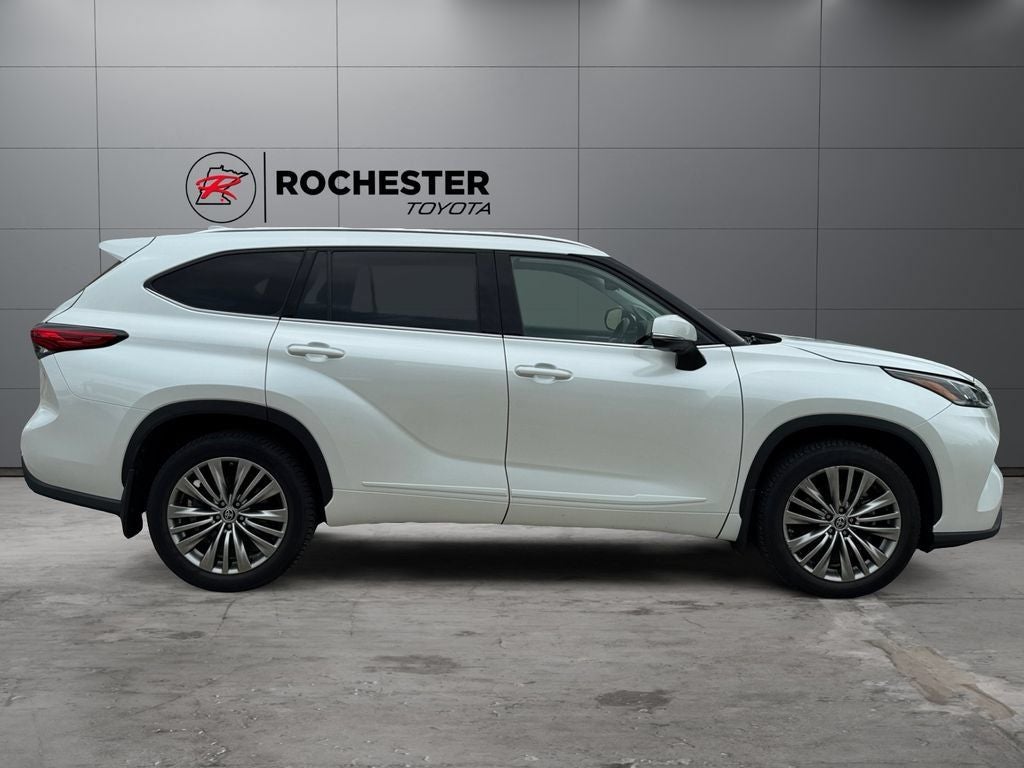 2022 Toyota Highlander Platinum AWD