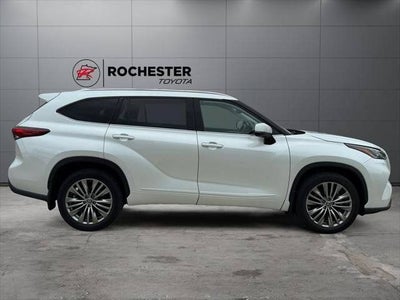 2022 Toyota Highlander Platinum AWD