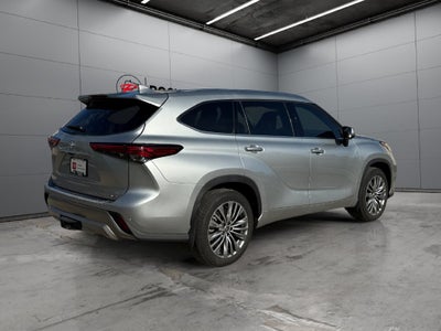 2021 Toyota Highlander Platinum AWD