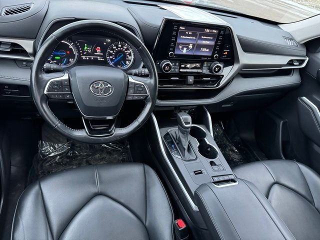 2020 Toyota Highlander Hybrid XLE AWD